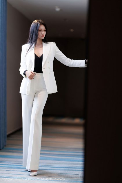 人人线色视频在线观看