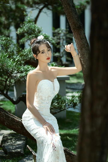 肉体派对(电影《别墅派对》)