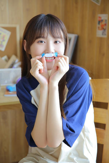 日韩午夜免费啪视频播放