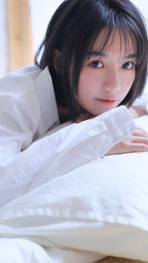 锦鲤老婆带我软饭硬吃，逆袭首富